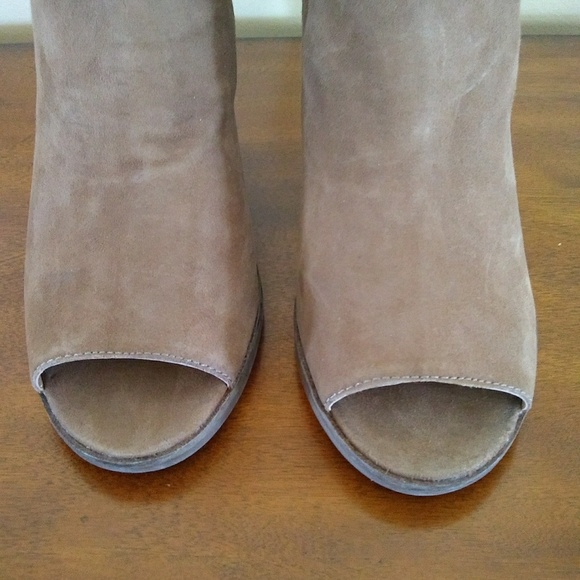 New!! Lucky Brand "Urbi" Peep Toe Booties - Picture 2 of 6